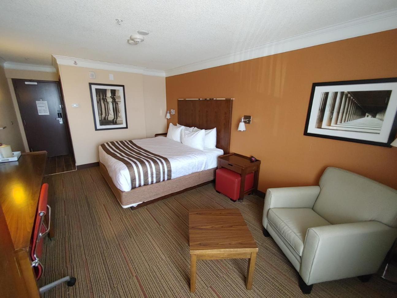 Waterloo Suites Hotel, Trademark Collection By Wyndham Экстерьер фото