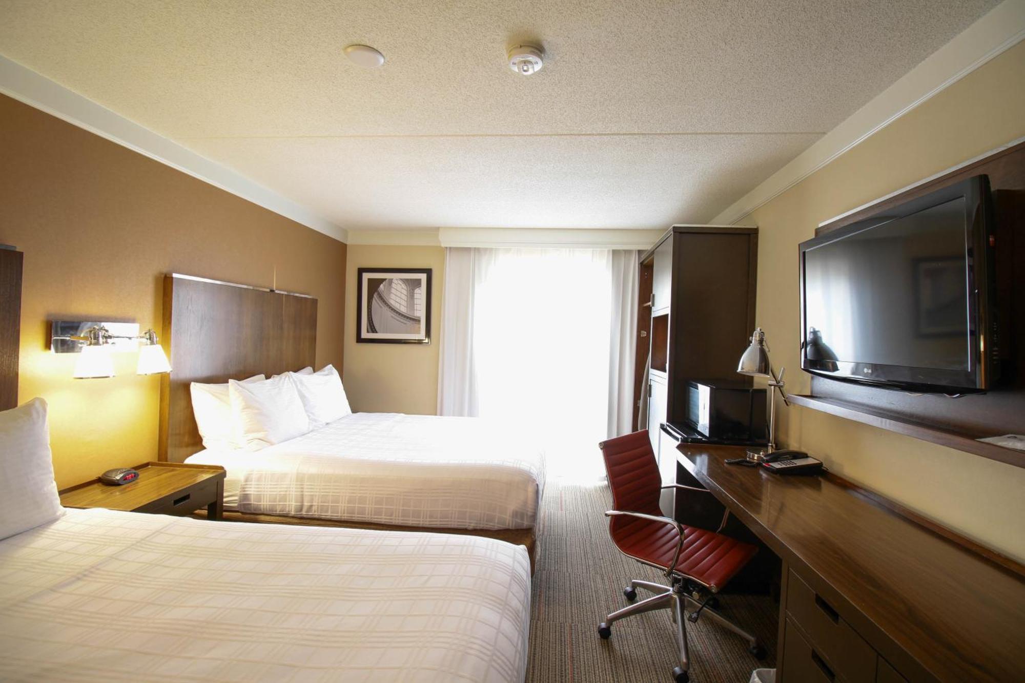 Waterloo Suites Hotel, Trademark Collection By Wyndham Экстерьер фото
