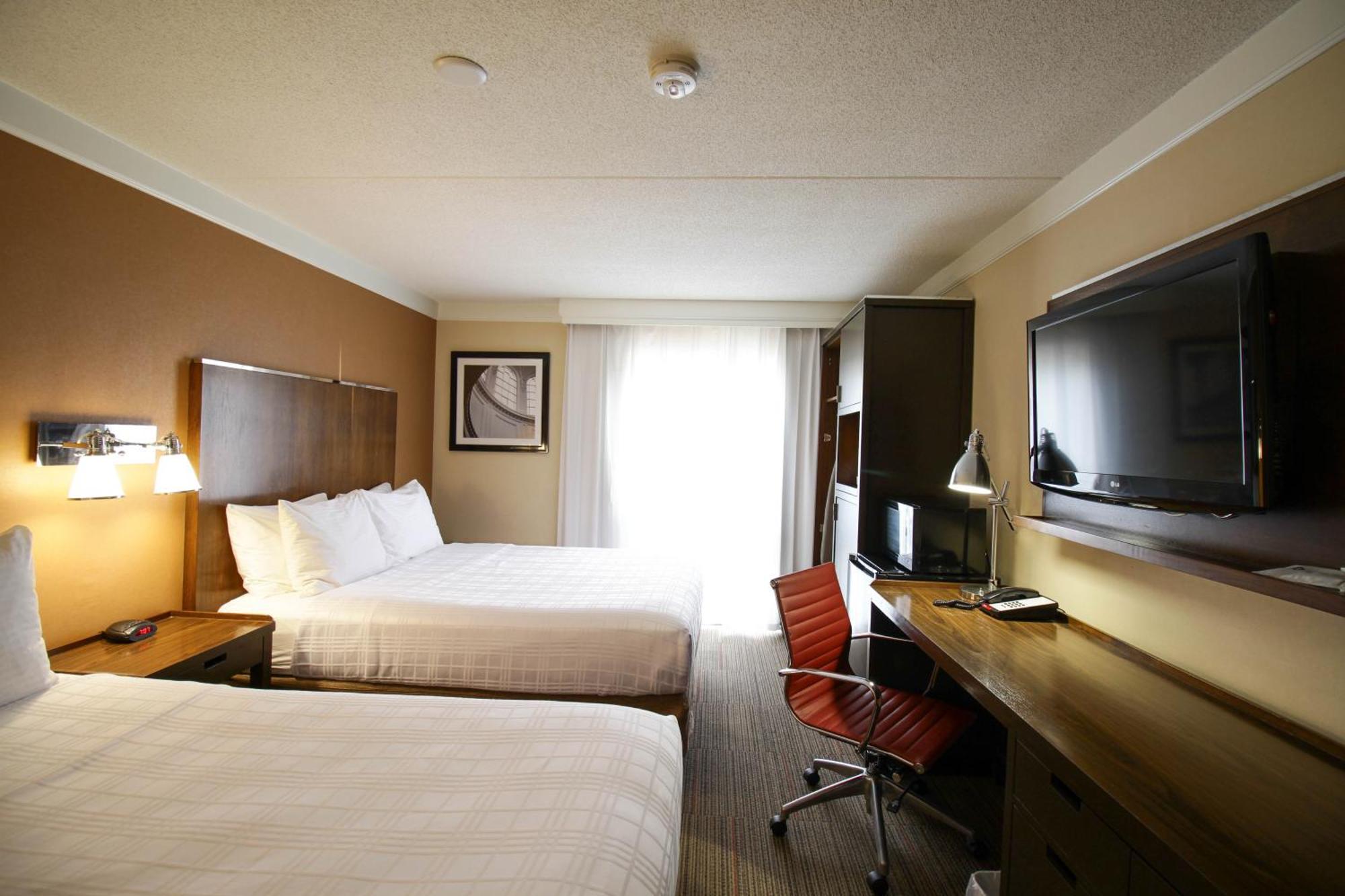 Waterloo Suites Hotel, Trademark Collection By Wyndham Экстерьер фото