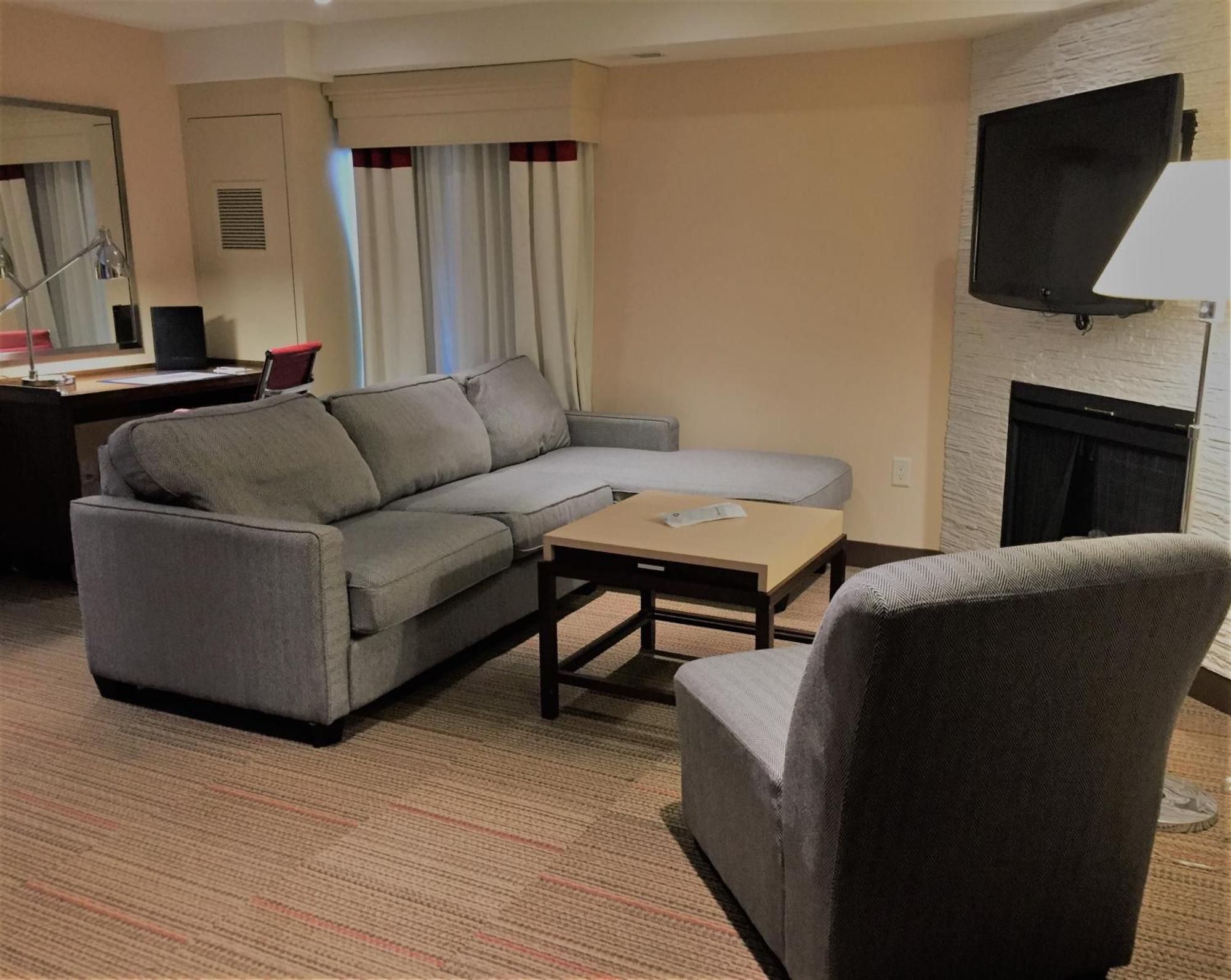Waterloo Suites Hotel, Trademark Collection By Wyndham Экстерьер фото
